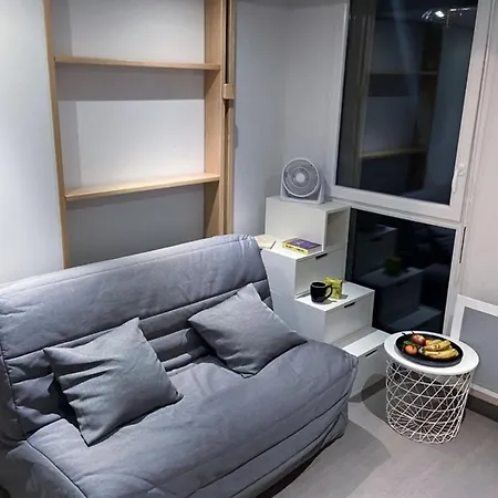 Nice 21 M Studio Near The Beach!