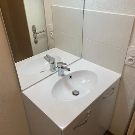 アパート Nice 21 M Studio Near The Beach! ラ・ロシェル